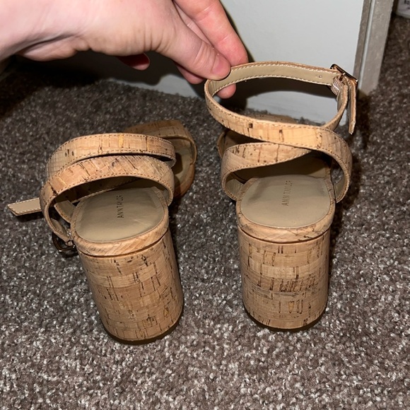Ann Taylor cork heels!! - Picture 4 of 4